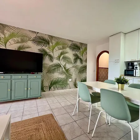 Vista Parcial Mar En Tenerife Sur Apartmán